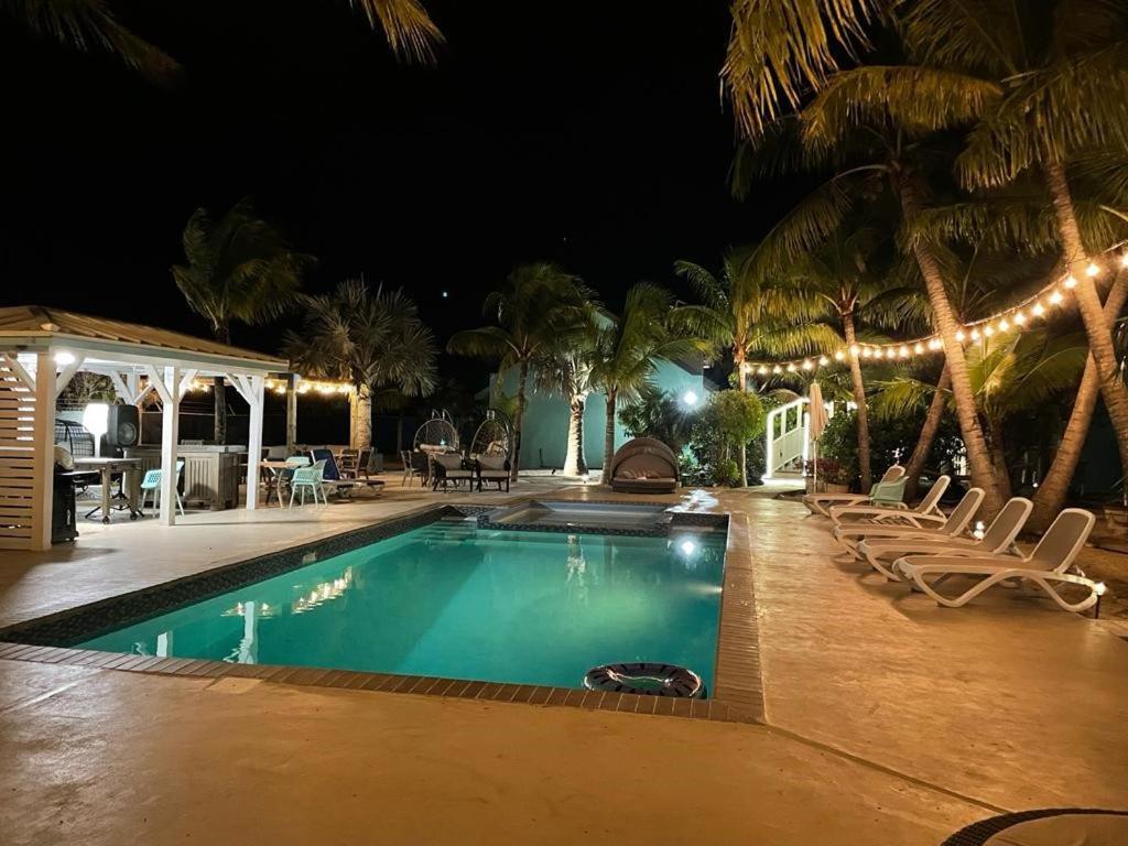Island Club Turks & Grace Bay Place Ngoại thất bức ảnh
