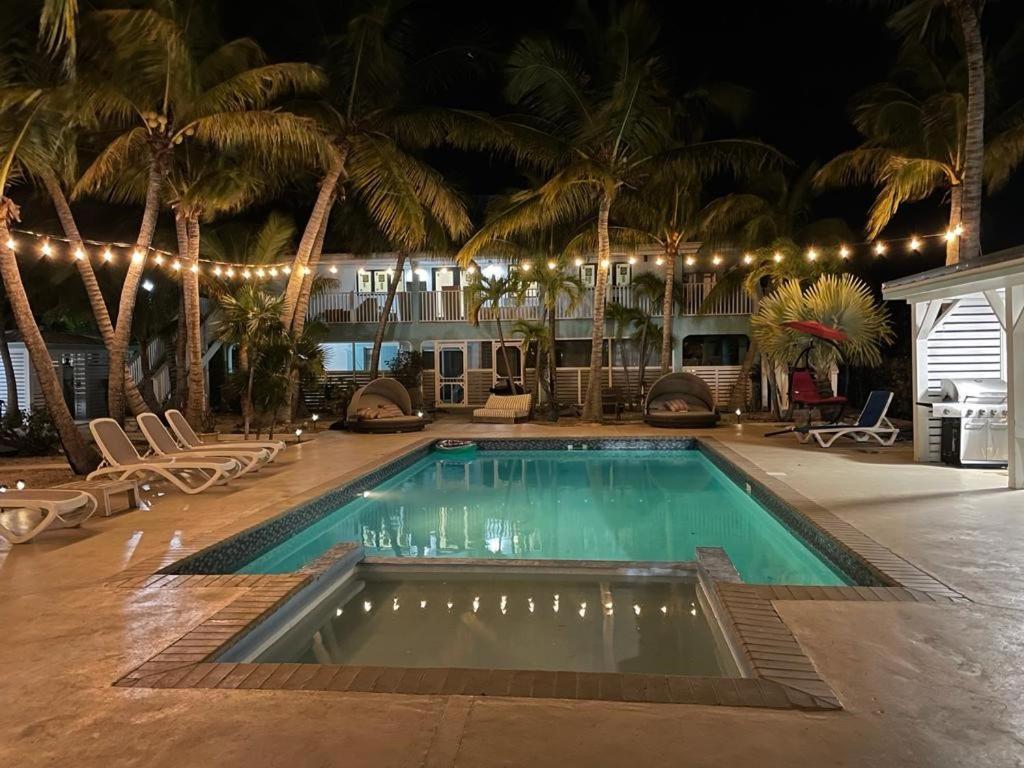 Island Club Turks & Grace Bay Place Ngoại thất bức ảnh